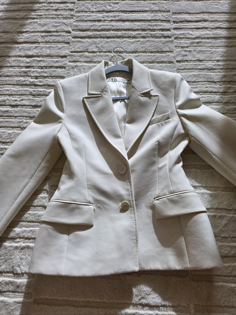 Zara Hourglass Cream Structured Single-Breasted Blazer Tailored